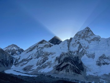 Best Time to Visit Everest Base Camp